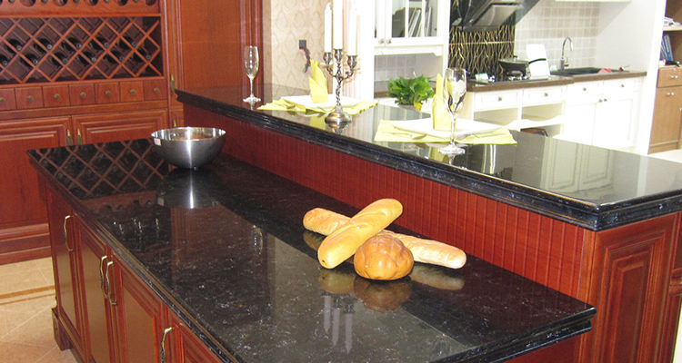 solid surface vs laminate سطح صلب مقابل صفح