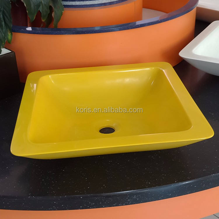 acrylic kitchen sink refinishing إعادة طلاء حوض المطبخ الأكريليكي