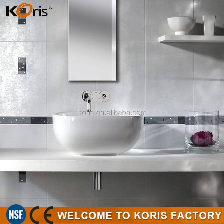 &eacute;vier de cuisine en acrylique signifie